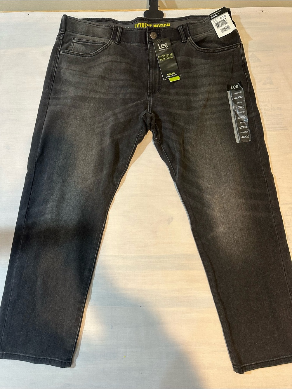 Lee Men's Relaxed Fit Jeans in Faded Black